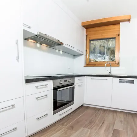 Metropol B By Interhome