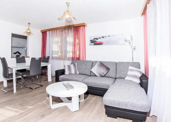 Metropol B By Interhome